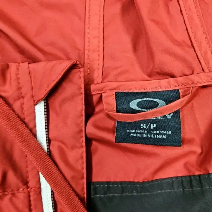 [SOLD OUT] 오클리 후드 바람막이 자켓
