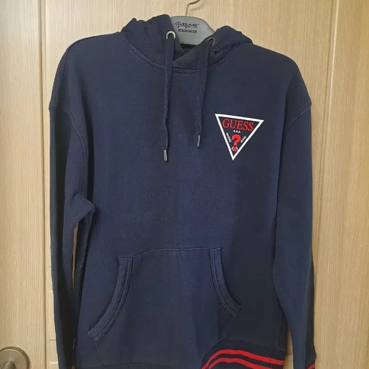 [SOLD OUT] 게스 후드티