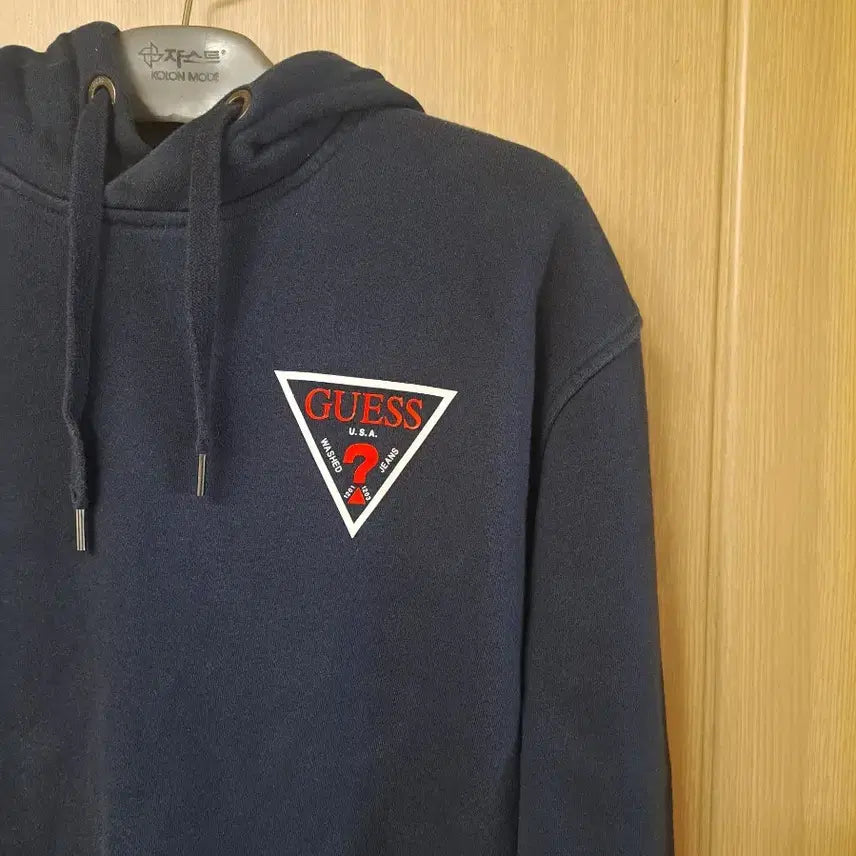 [SOLD OUT] 게스 후드티