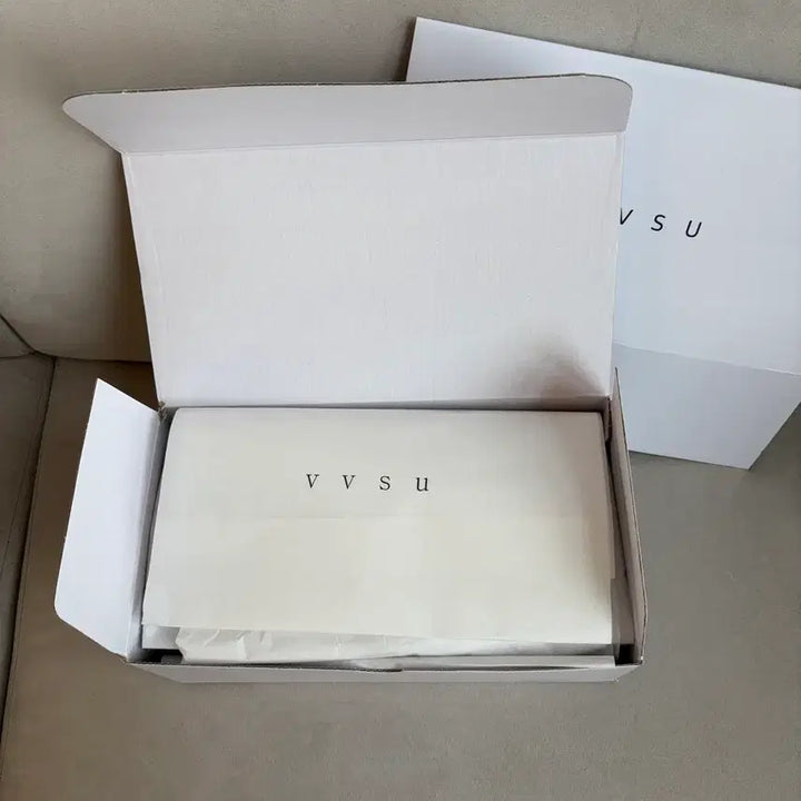 [SOLD OUT] (촬영용) 브슈 성수동 수제화  블랙 로퍼 240