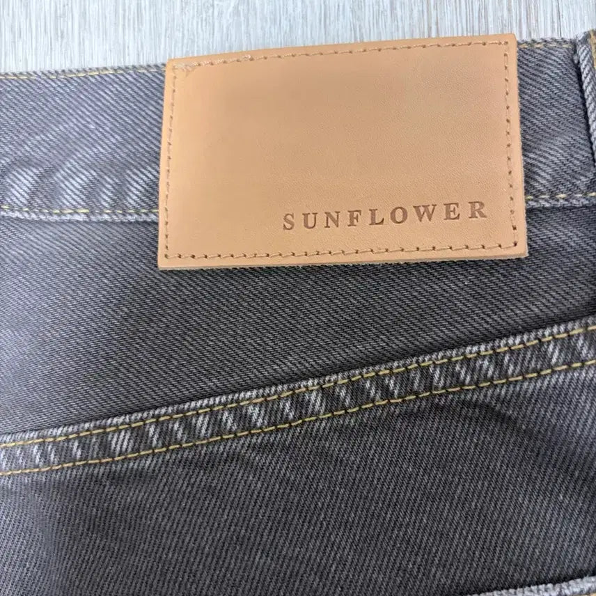[SOLD OUT] [30] 선플라워 루즈 빈티지 브라운