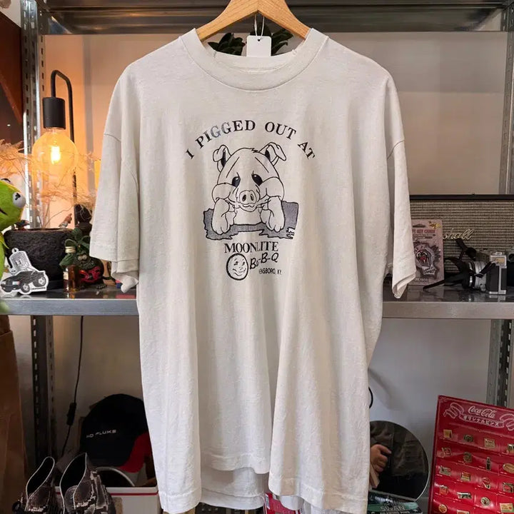 [BUNJANG] I Pigged Out USA Vintage T-Shirt / 90&