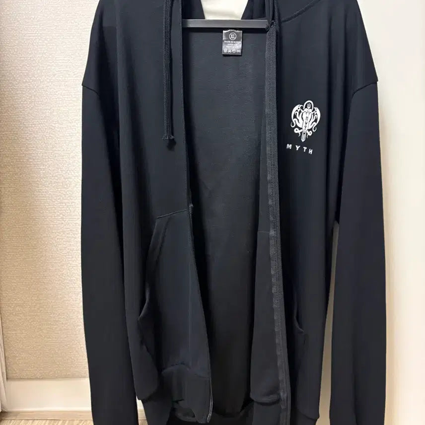 [BUNJANG] Hololive MYTH XL Hoodie / 홀로라이브 MYTH XL 후드티