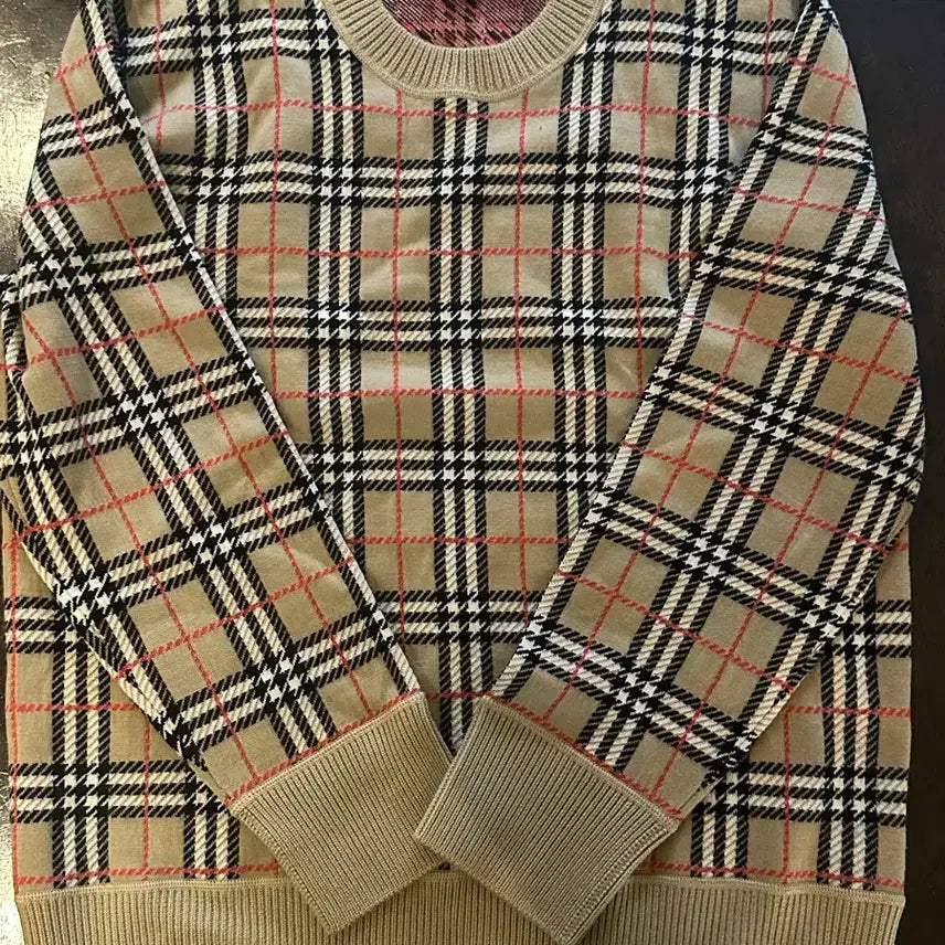 [SOLD OUT] 버버리 남성니트 L 95 정품 새상품