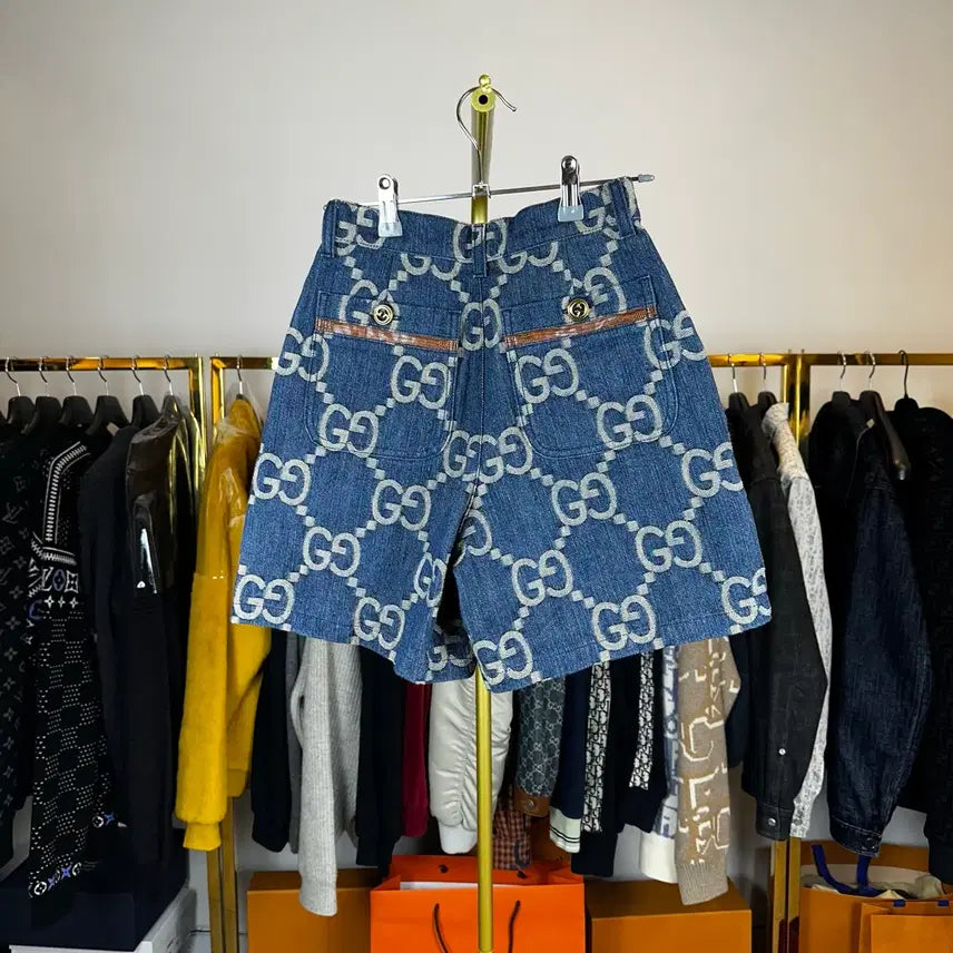 [BUNJANG] Gucci GG Logo Denim Shorts (Size 36) / (백화점판)(36) 구찌 GG 로고 데님 반바지