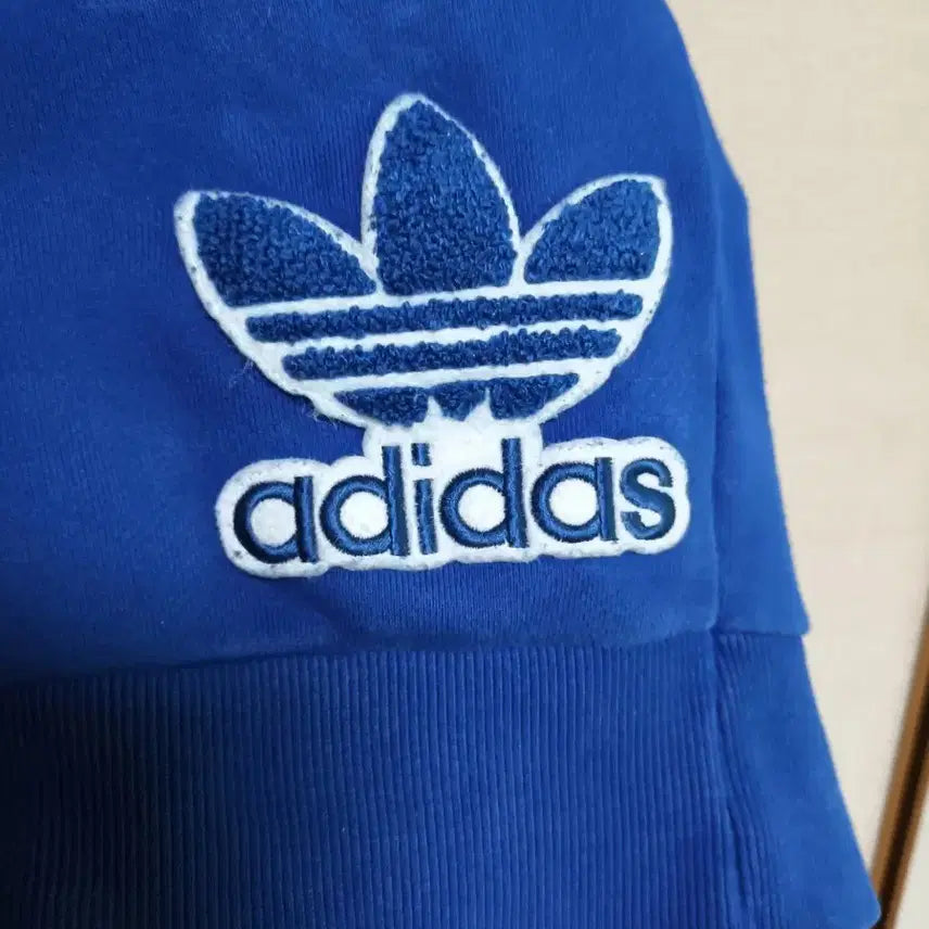[BUNJANG] Adidas Originals Tiger Logo Sweatshirt XL / 아디다스 오리지널 로고  맨투맨 xl