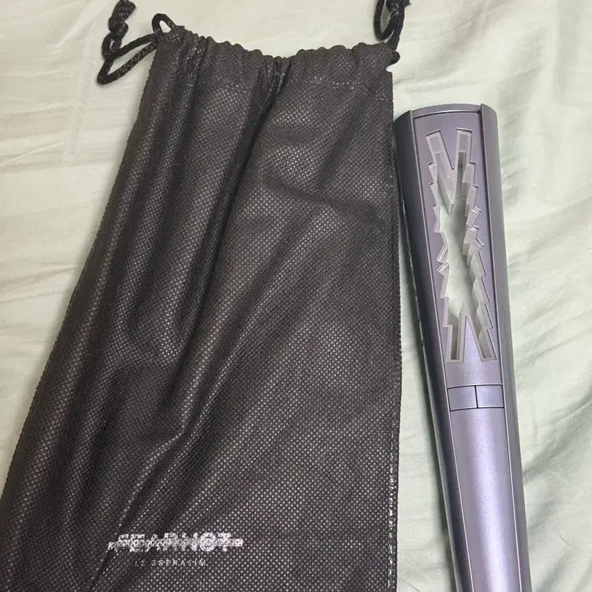 [SOLD OUT] 르세라핌 응원봉 핌봉