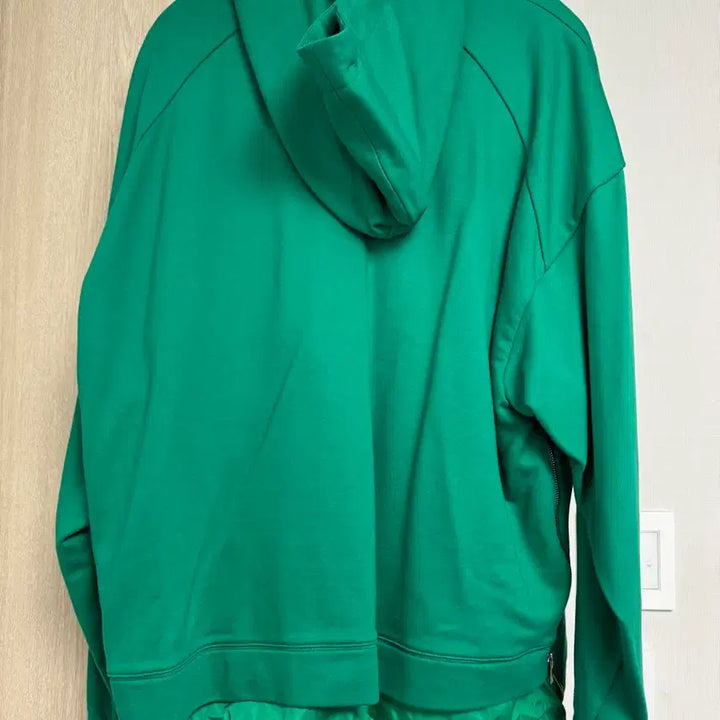 [BUNJANG] Juun.J Apple Green Hoodie / 준지 애플그린 후드티