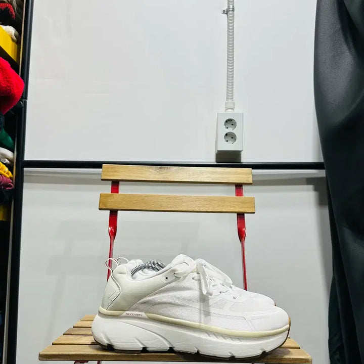[BUNJANG] Akiklassic Recovery Bumper Sneakers / 270) 아키클래식 운동화 남성 남자 신발 리커버리 범퍼