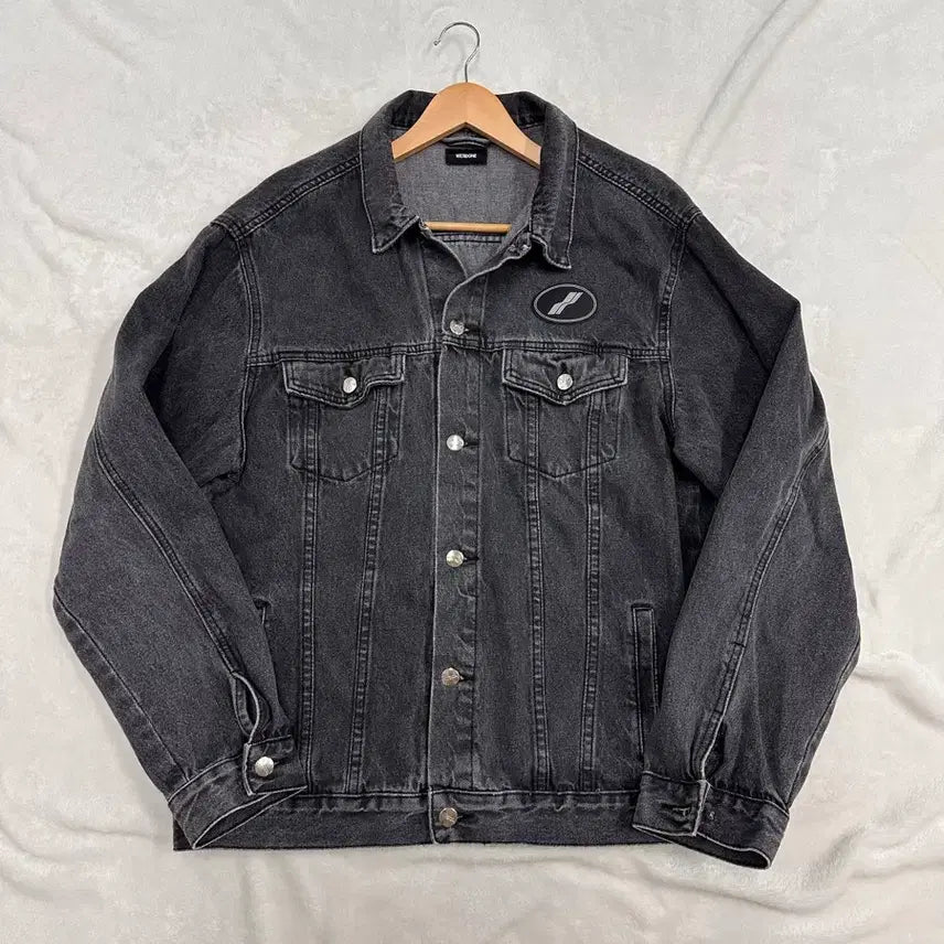 [BUNJANG] WE11DONE Oversized Black Denim Jacket / (L)웰던 WE11DONE 오버사이즈 블랙 데님 자켓
