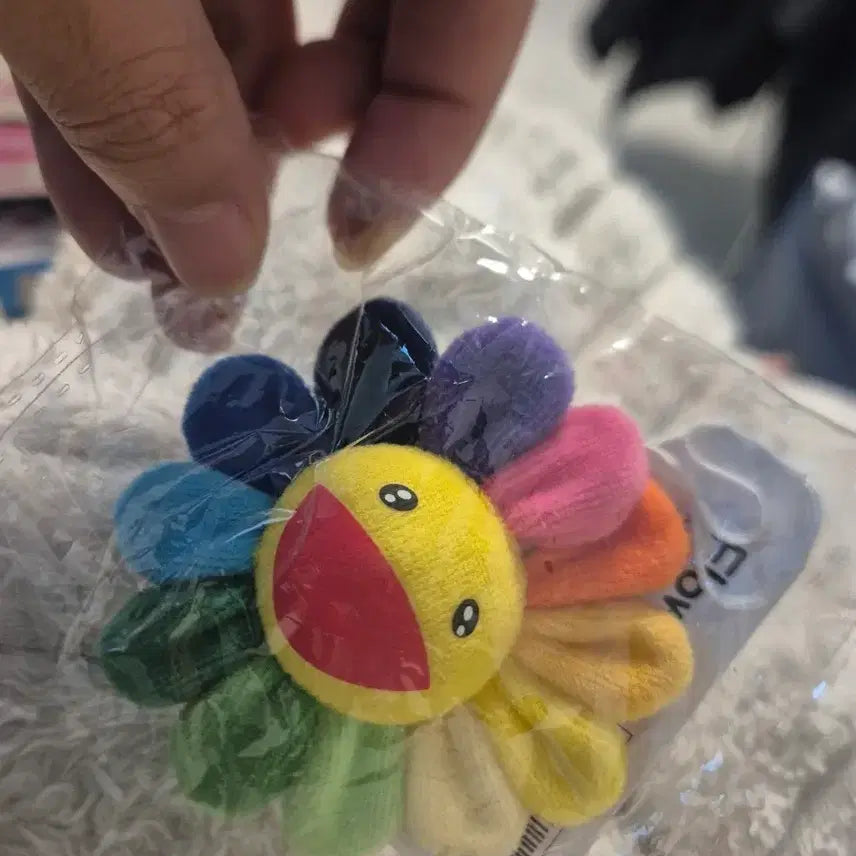 [BUNJANG] Kaikaikiki Takashi Murakami Flower Keyring Plush Doll / 카이카이키키 무라카미 다카시 플라워 키링 인형