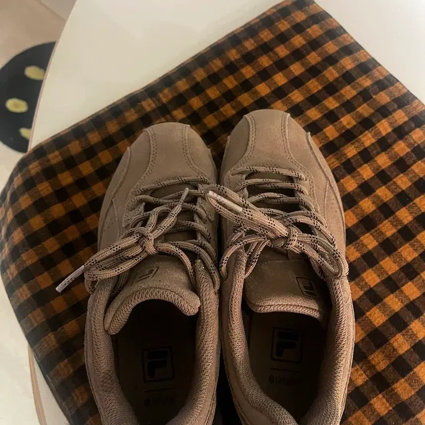 [SOLD OUT] 휠라 Fila 리트모LX베이지