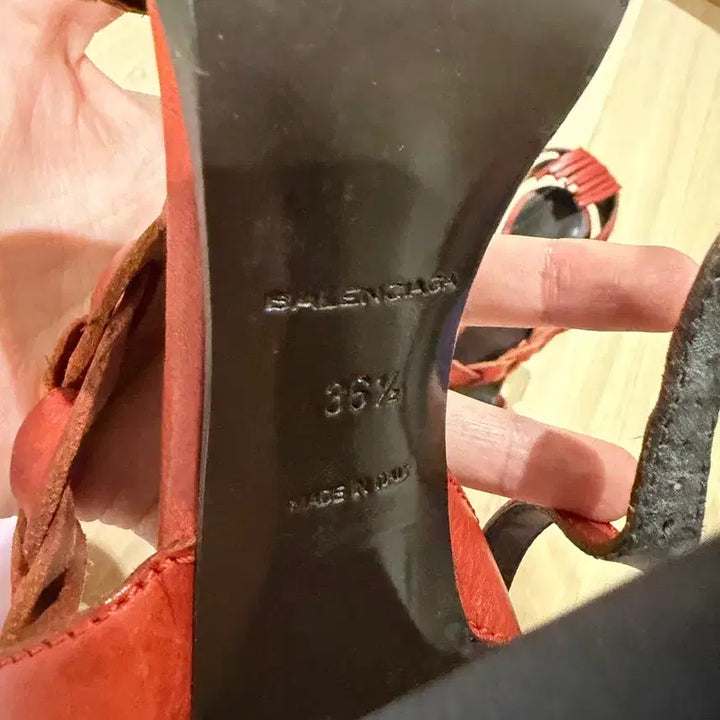 [BUNJANG] Balenciaga Sandals Heels / 발렌시아가 샌들 힐