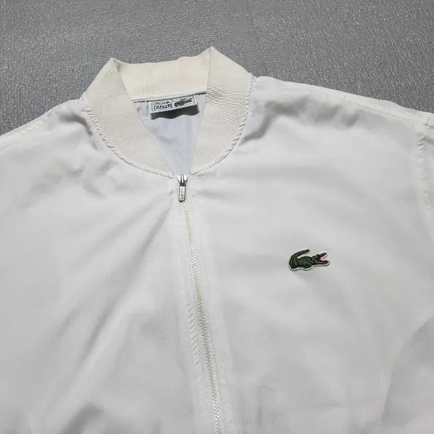 [BUNJANG] Lacoste Vintage White Old School Windbreaker Jacket / 빈티지 서광 라코스테 화이트 올드스쿨 바람막이 자켓 공용