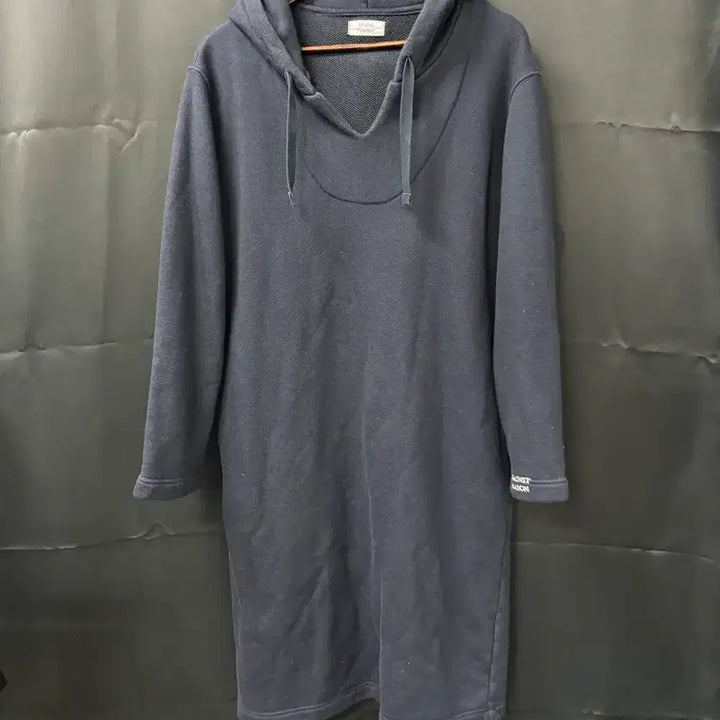 [BUNJANG] Studio Tomboy Hooded Dress / 스튜디오 톰보이 후드 원피스