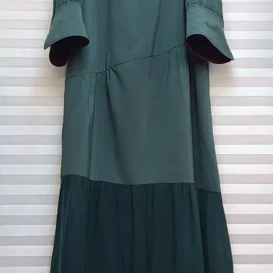 [SOLD OUT] 베네통> 후드 리본 롱원피스