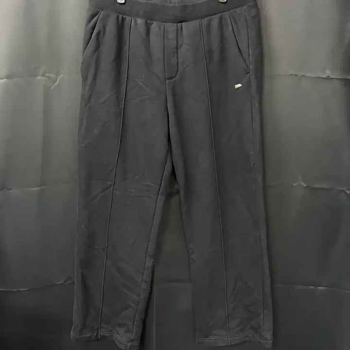 [BUNJANG] National Geographic Training Pants / 네셔널 지오그래픽 정품 트레이닝 팬츠