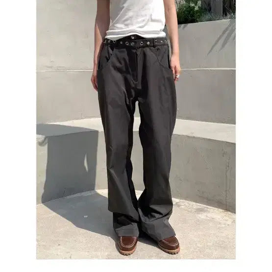 [BUNJANG] Frilly Petal Eyelet Point Pants Charcoal / 프릴리 페탈아일렛 포인트팬츠 차콜컬러 새제품