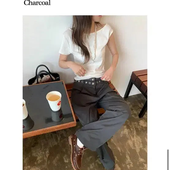 [BUNJANG] Frilly Petal Eyelet Point Pants Charcoal / 프릴리 페탈아일렛 포인트팬츠 차콜컬러 새제품