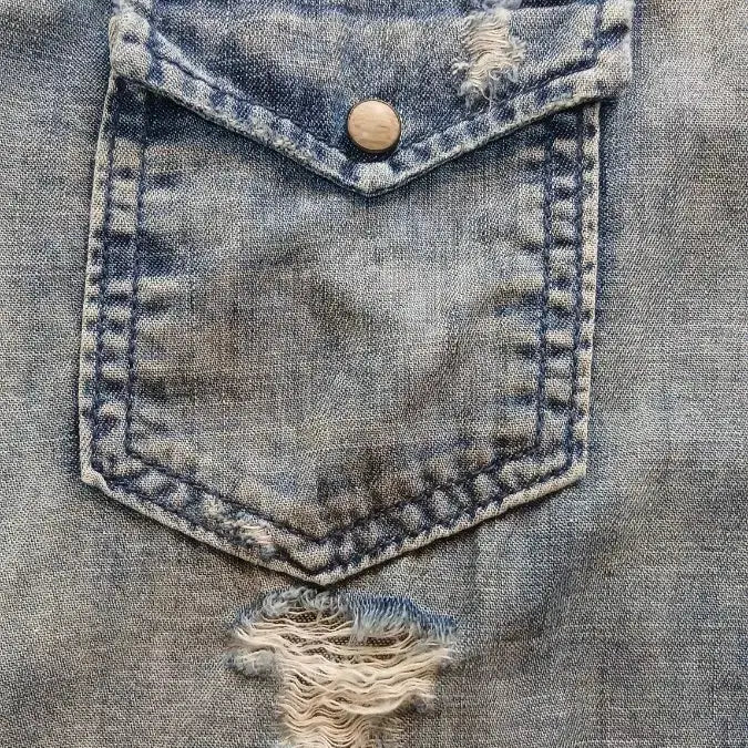[BUNJANG] Zara Vintage Washed Denim Shirt L / 자라 Zara 빈티지 데미지 워싱 데님셔츠 L