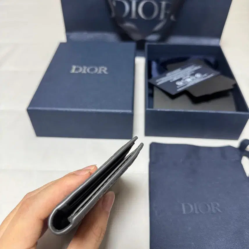 [BUNJANG] Dior Gravity Organizer Card Wallet / [신형/정품] 디올 그래비티 오거나이저 카드지갑