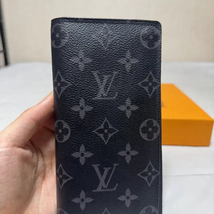 [SOLD OUT] [상태좋음/정품] 루이비통 브라짜 월렛 이클립스 장지갑