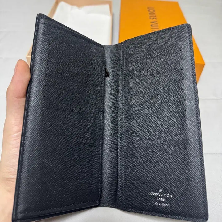 [SOLD OUT] [상태좋음/정품] 루이비통 브라짜 월렛 이클립스 장지갑