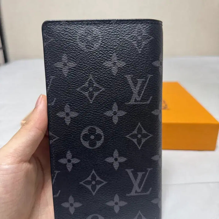 [SOLD OUT] [상태좋음/정품] 루이비통 브라짜 월렛 이클립스 장지갑