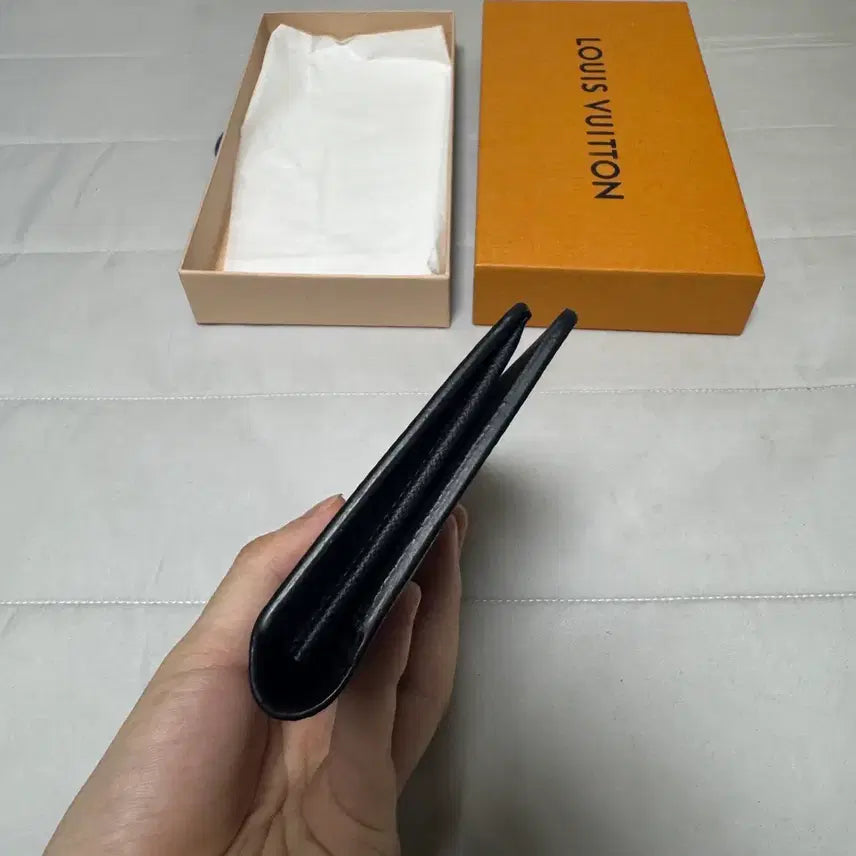 [SOLD OUT] [상태좋음/정품] 루이비통 브라짜 월렛 이클립스 장지갑