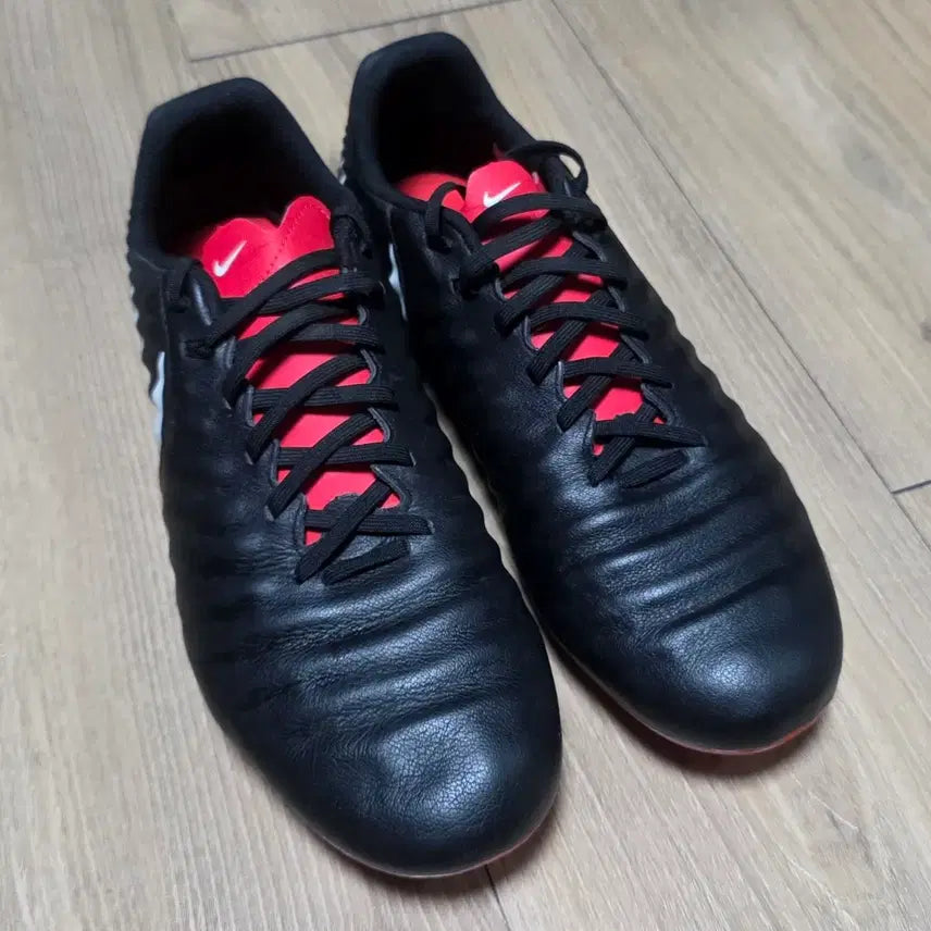 [SOLD OUT] 나이키 티엠포 280