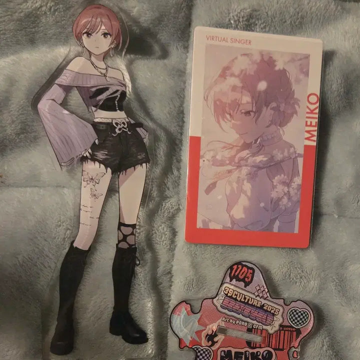 [BUNJANG] MEIKO Acrylic Stand &amp; Epica Card Bundle Vocaloid / 메이코 아크스 여화 각전후 이픽카드 일괄 보컬로이드 MEIKO