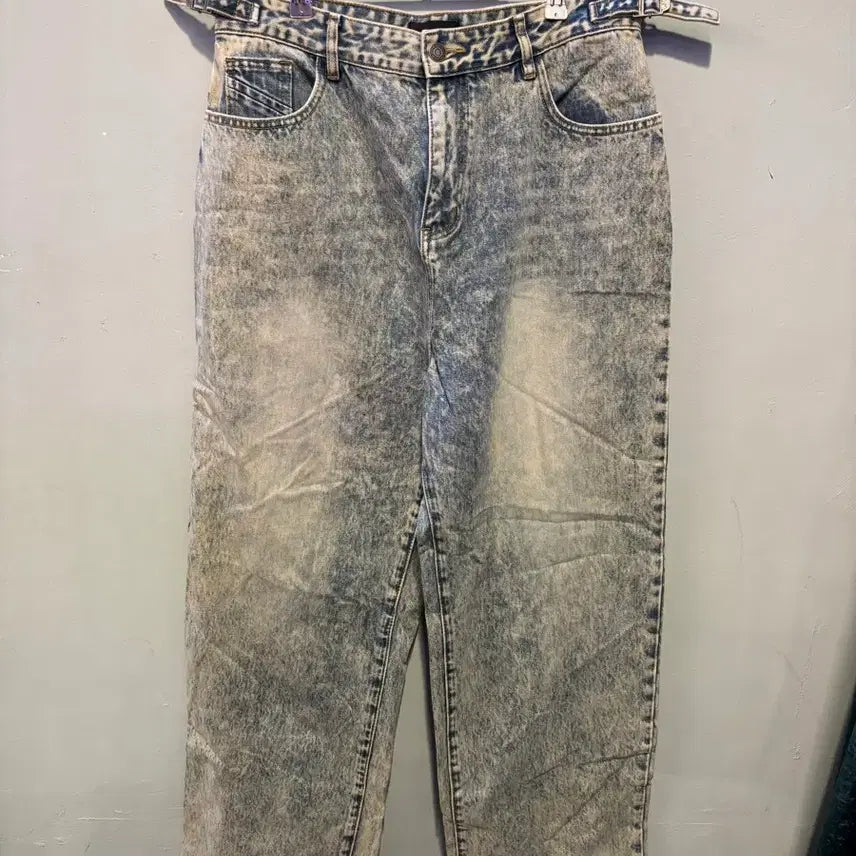 [BUNJANG] Mason Prince Stone Washing Denim Pants / 메이슨프린스 스톤워싱 데님 팬츠