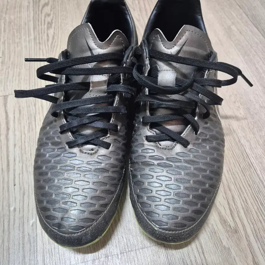 [BUNJANG] Nike Magista Onda HG-E Size 265 / 나이키 마지스타 온다 HG-e 265
