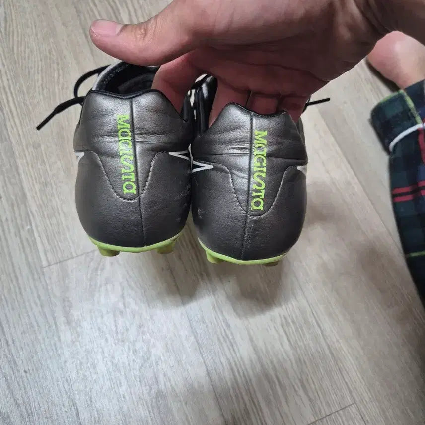 [BUNJANG] Nike Magista Onda HG-E Size 265 / 나이키 마지스타 온다 HG-e 265
