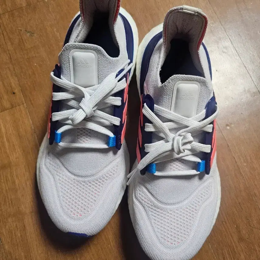 [BUNJANG] Adidas Ultraboost 22 240 / 아디다스 울트라부스트22  240