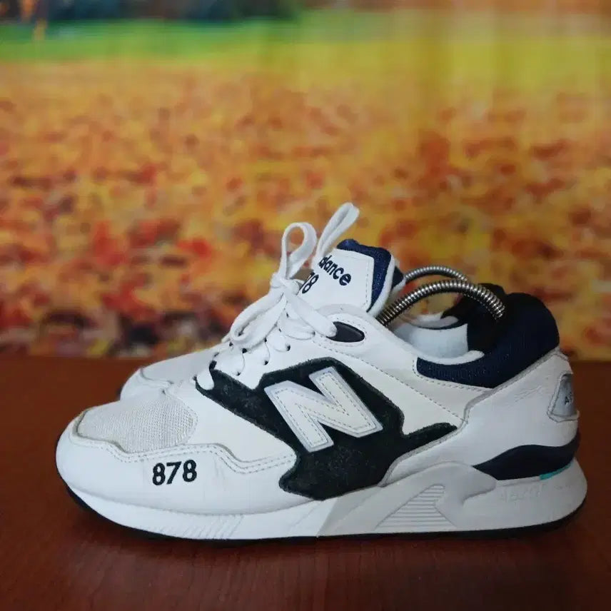 [BUNJANG] New Balance 878 White and Black Sneakers 250 / 뉴발란스 878 흰검 스니커즈 250