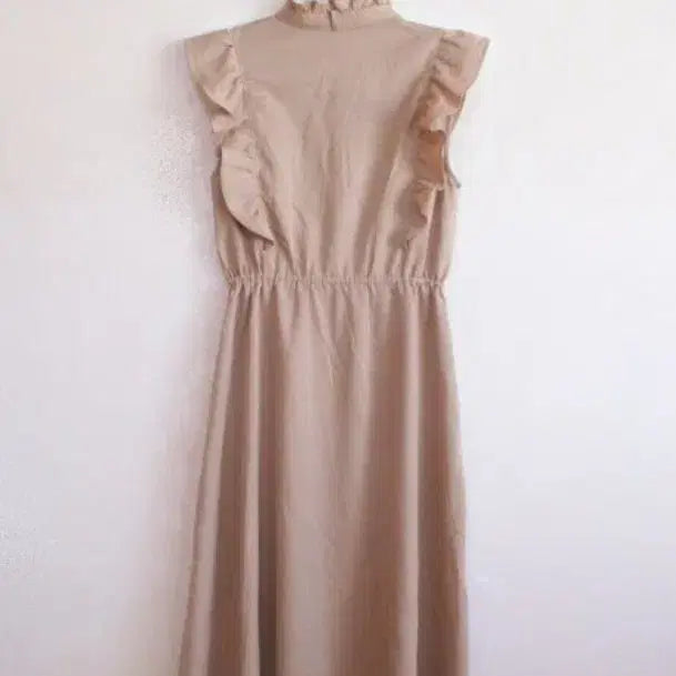 [BUNJANG] Camel Ruffle Long Dress / 카멜 러플 / 롱 원피스