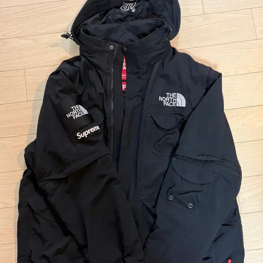 [BUNJANG] Supreme North Face Cargo Windbreaker Jacket / [M] 슈프림 노스페이스 카고 바람막이