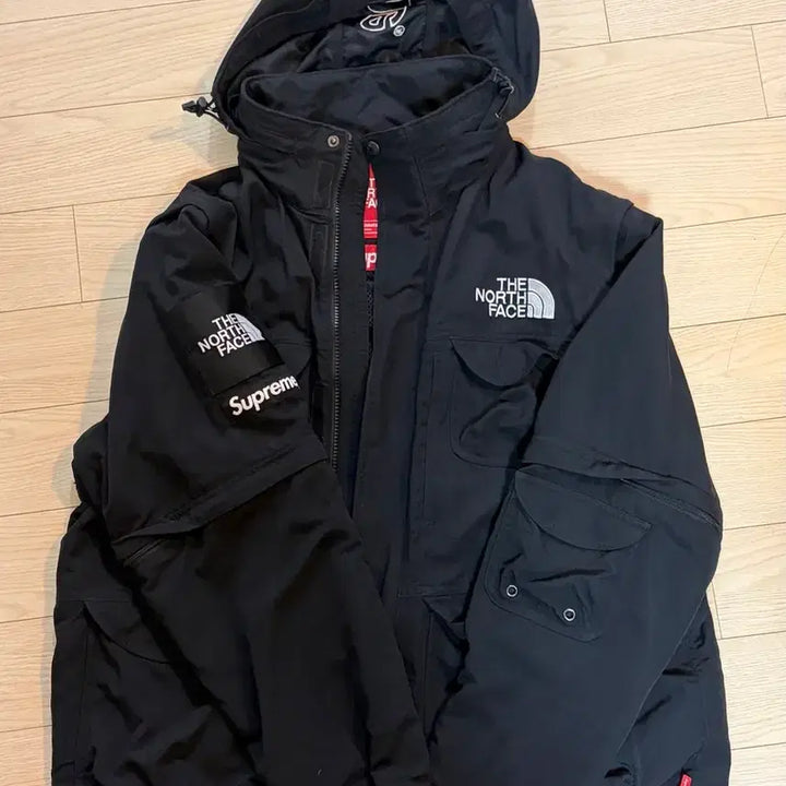 [BUNJANG] Supreme North Face Cargo Windbreaker Jacket / [M] 슈프림 노스페이스 카고 바람막이