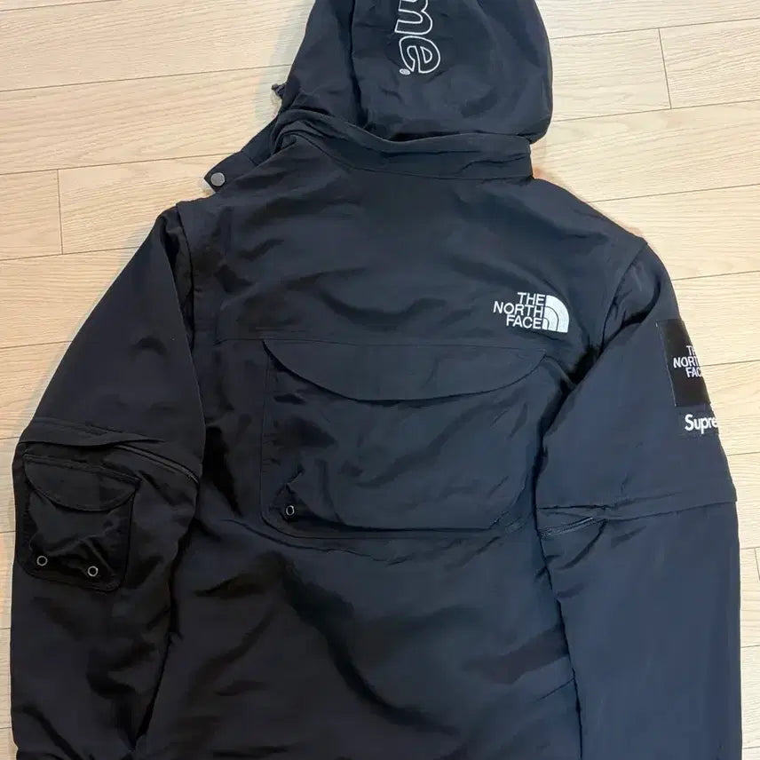 [BUNJANG] Supreme North Face Cargo Windbreaker Jacket / [M] 슈프림 노스페이스 카고 바람막이
