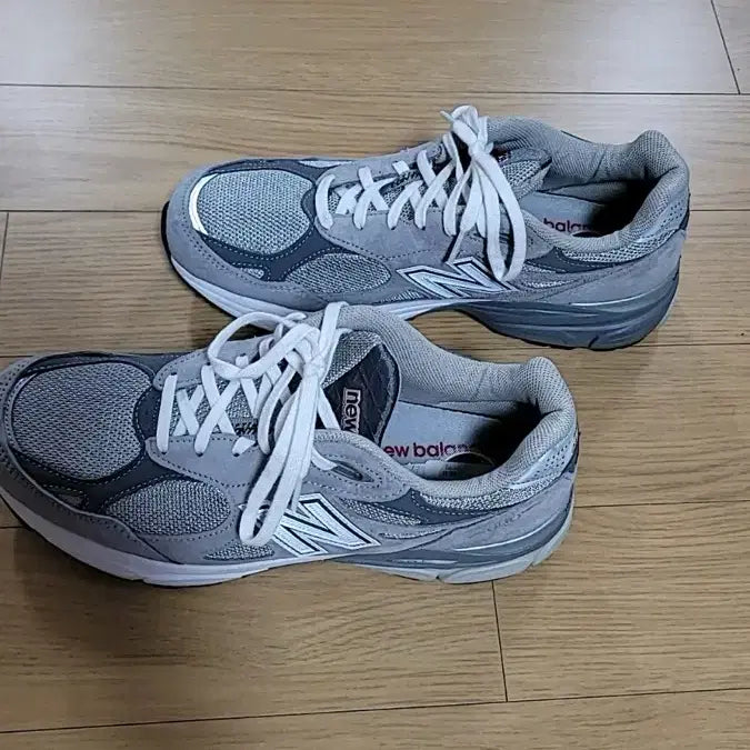 [BUNJANG] New Balance M990V3 Gray Sneakers / 뉴발란스 M990V3 그레이 270