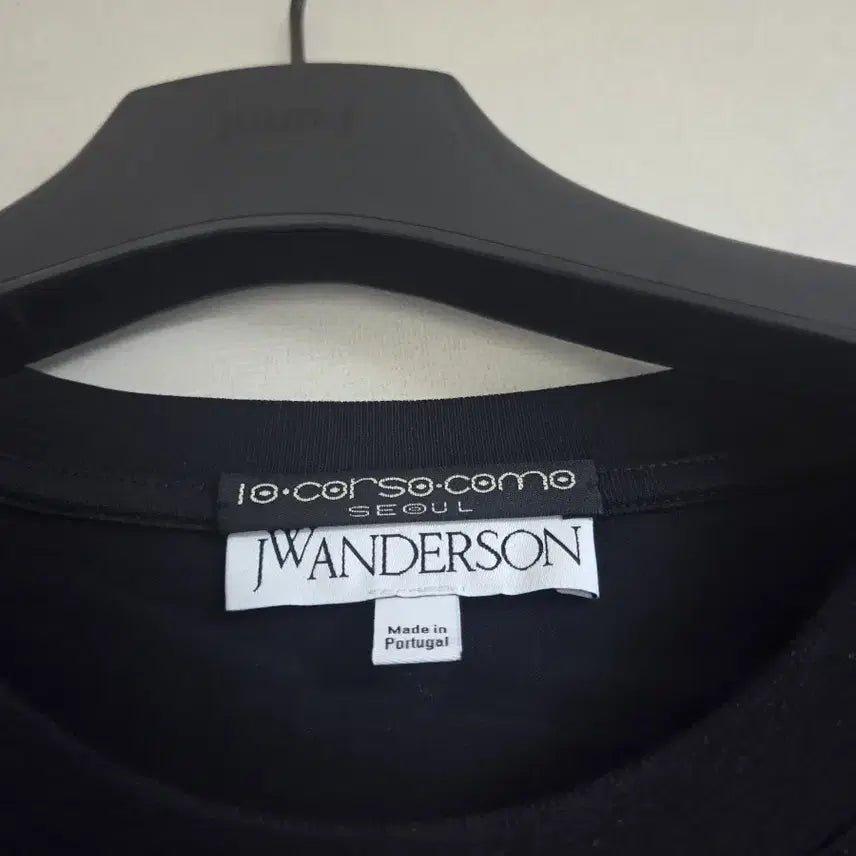 [SOLD OUT] (새상품) jw Anderson 티셔츠 105 사이즈