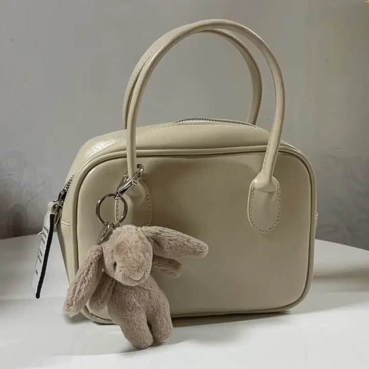 [SOLD OUT] 니히 미니 크림 스퀘어백 + 젤리캣 버니 정품
