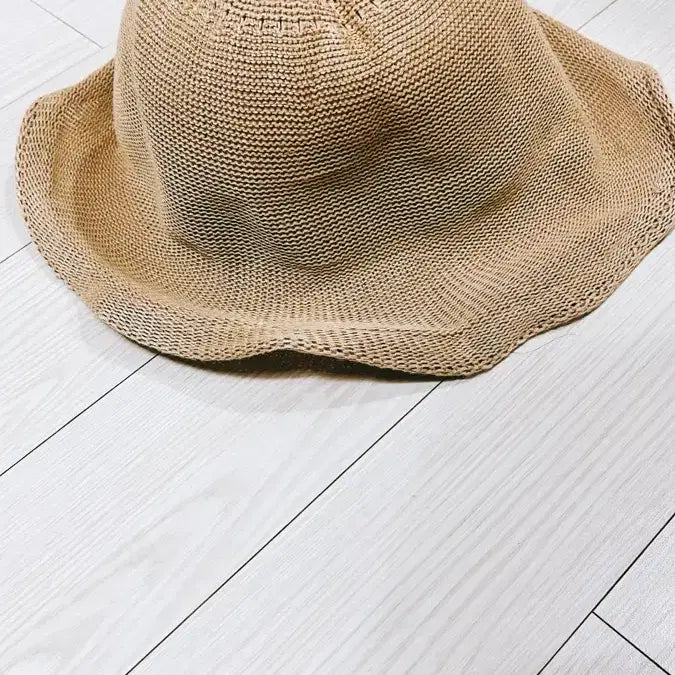 [SOLD OUT] 라피아 버킷햇 와이어 벙거지 모자 새제품