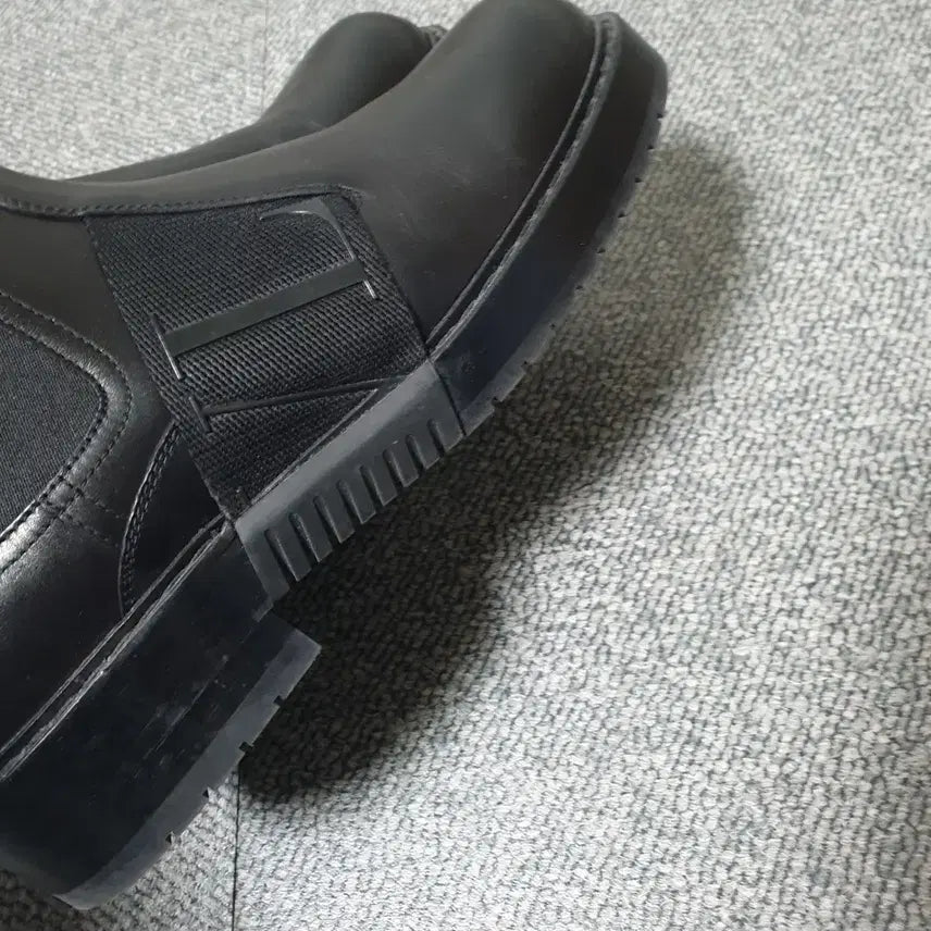 [BUNJANG] Valentino Chelsea Boots / 발렌티노 첼시부츠 판매합니다