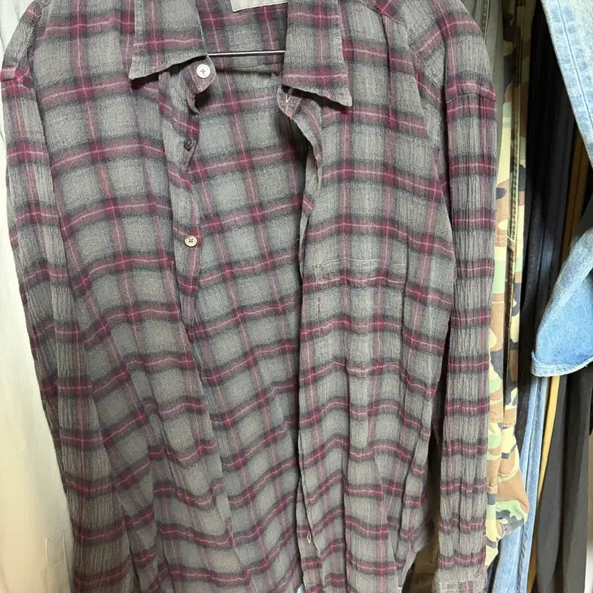 [BUNJANG] Years Ago Dirty Washed 3 Shirt Dusty Black Red / 이얼즈어고 더티 워시드 3 포이카 셔츠 더스티 블랙 레드