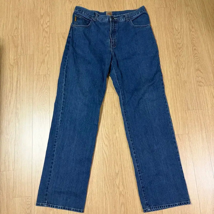 [BUNJANG] Armani Straight Fit Denim Pants / ARMANI 데님 스트레이트 팬츠