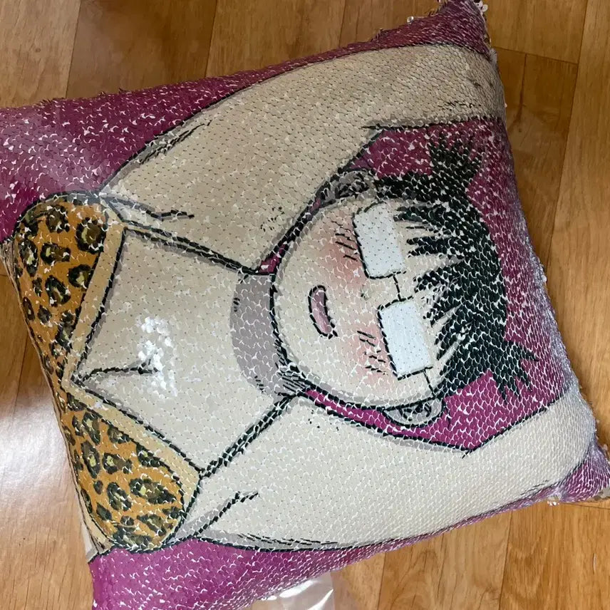 [BUNJANG] Chorong Mannameopple Jungdok Cushion with Autograph / 만남어플중독 초롱이 쿠션 및 작가님 사인
