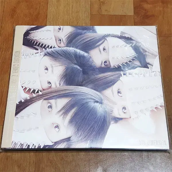 [BUNJANG] Momoiro Clover Z 5th Dimension Limited Edition LP Vinyl (Sealed) / "모모이로클로버Z" 5th Dimension 한정판 LP (미개봉) 판매
