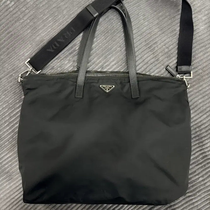 [BUNJANG] Prada Re-Nylon Tote Bag / 프라다 리나일론 토트백 판매